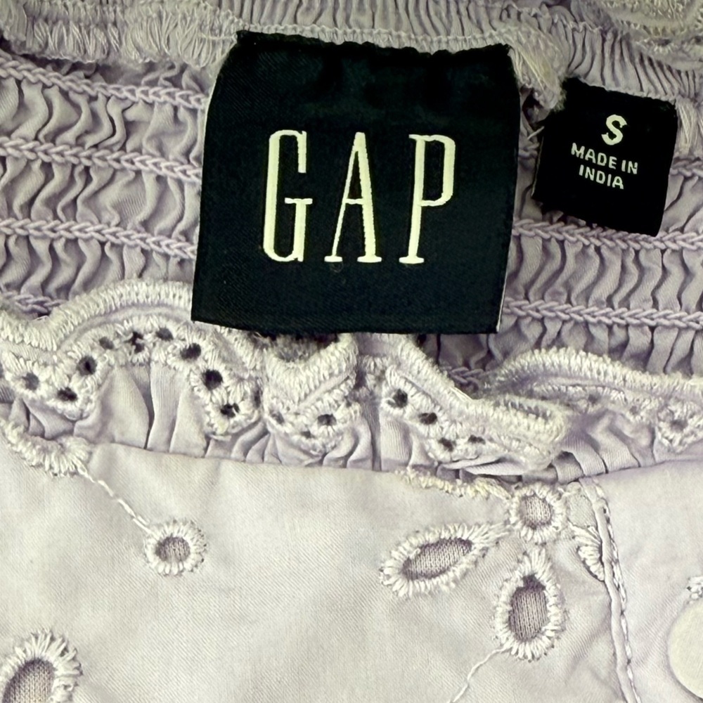 GAP Puff Sleeve Eyelet Shirt in Purple Lotus - Picture 12 of 13